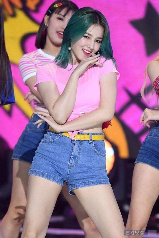 陪审团裁定Meta 与谷歌在社交媒体成瘾案中均需承担法律责任。