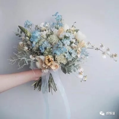 A股分红派息转增一览：2股今日股权登记