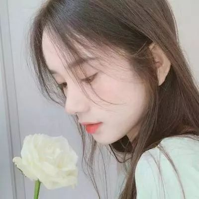 自卫队员闯馆,教科书“洗脑”,同日发生绝非偶然