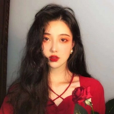 多款新游首曝，友谊时光(6820.HK)的增长飞轮转起来了