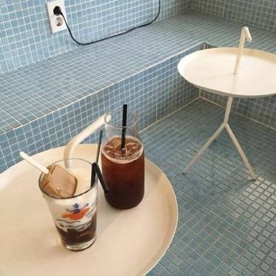 旧手机为啥突然值钱了