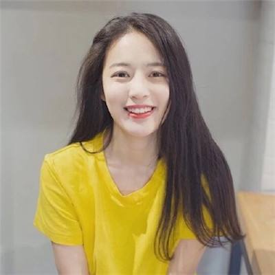 数据显示，过去24小时内多艘船只通过霍尔木兹海峡
