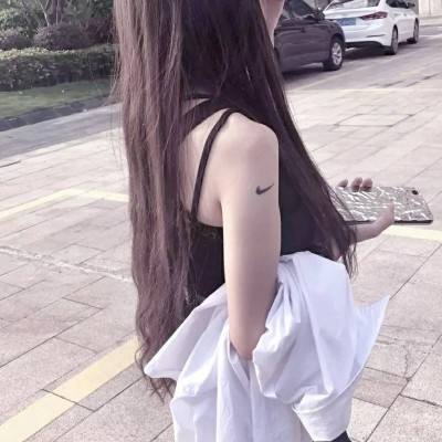 中方反问：见过有人持刀同大使交谈吗